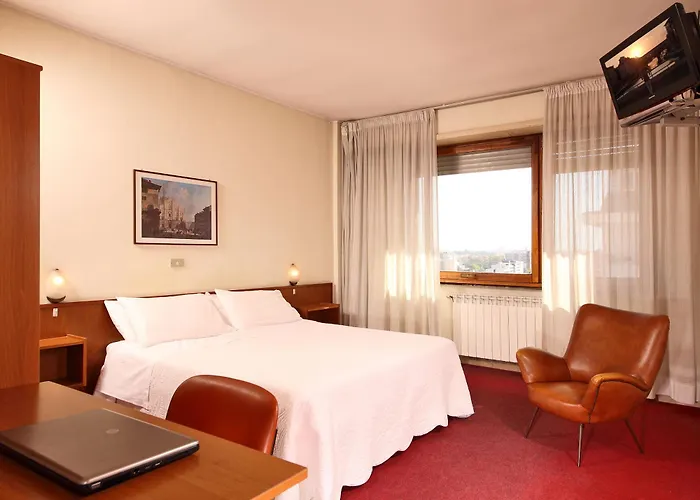 Radio Otel 2*