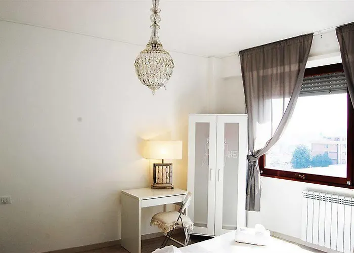 Otel Radio 2*